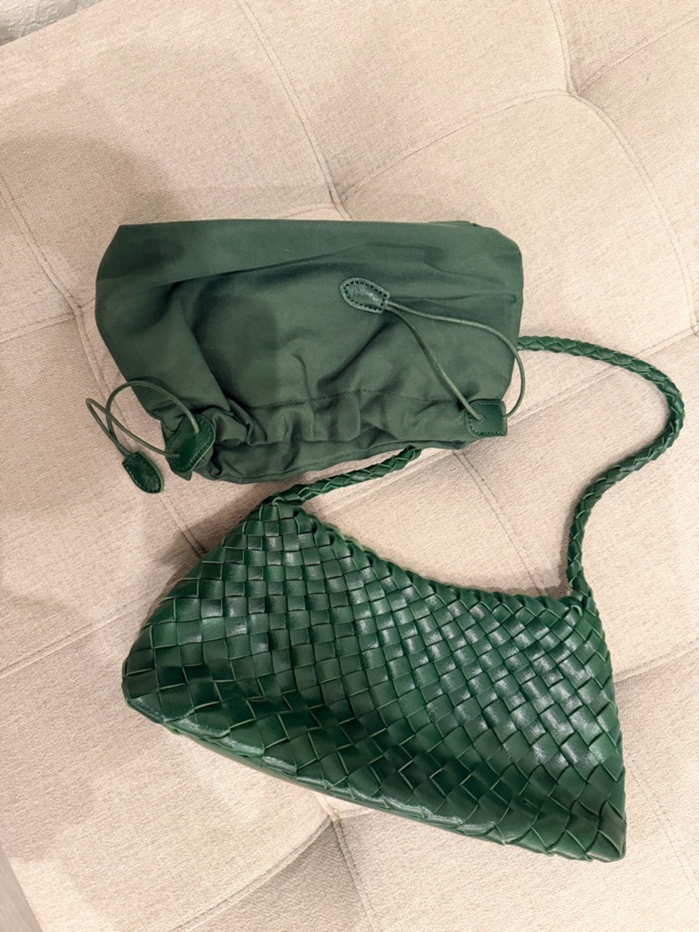 Hand-woven Leather Shoulder Bag for Women/ Dark Green - Picture 2 of 6